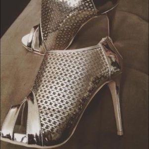 Stiletto heels booties worn for one hour